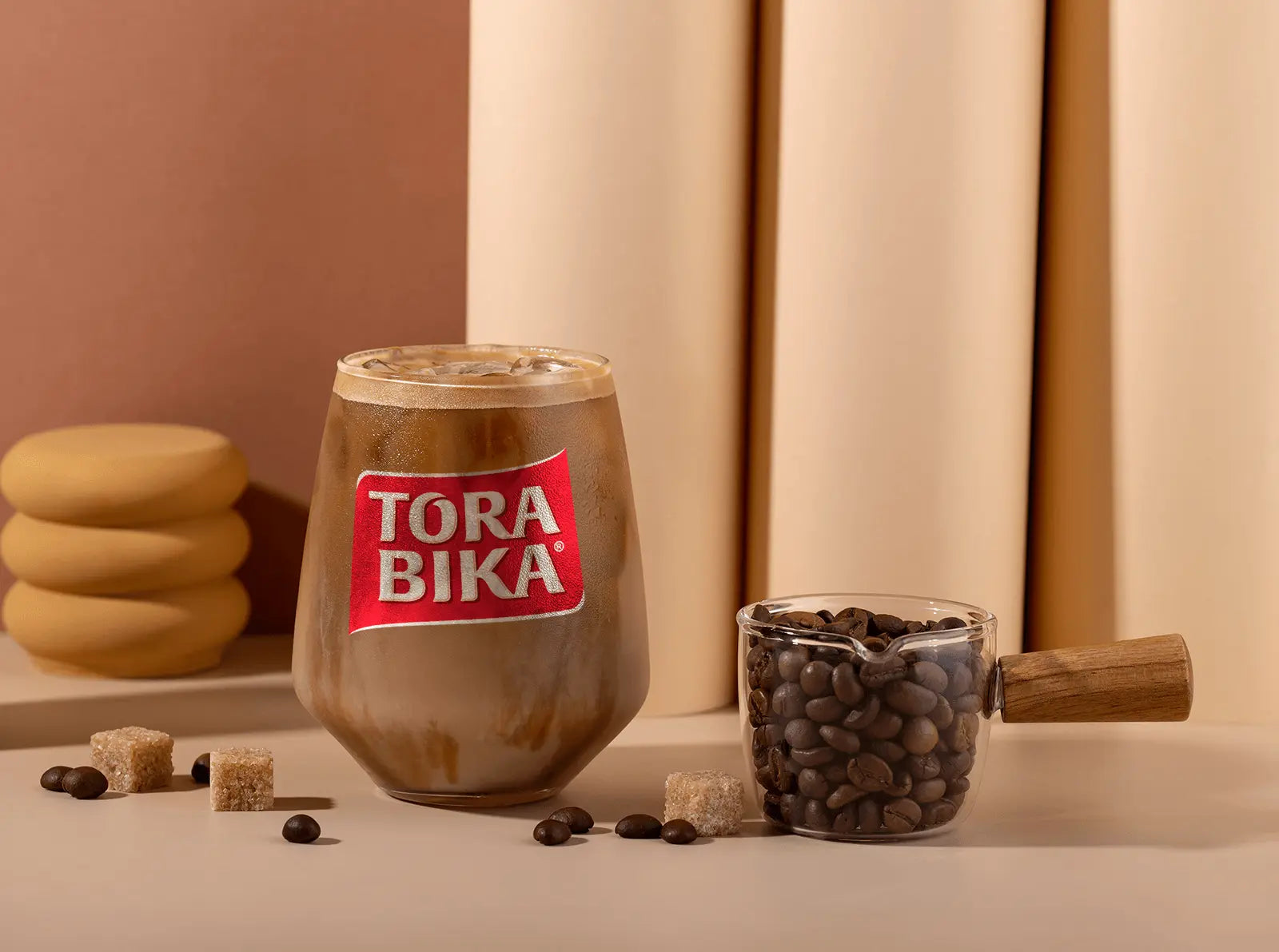 Pahar cu cafea ToraBika si gheata